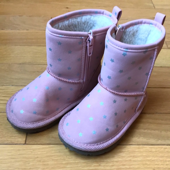 Gap, Baby Girl Cozy Boots (Ugg style), Light Pink with Stars, size 7 - Picture 2 of 3